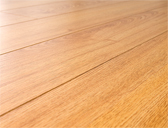 Laminate 12mm Flooring Relief Oak